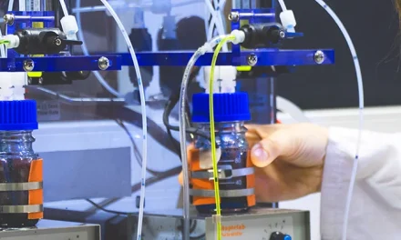 El electrolizador desacoplado de hidrógeno sin membranas