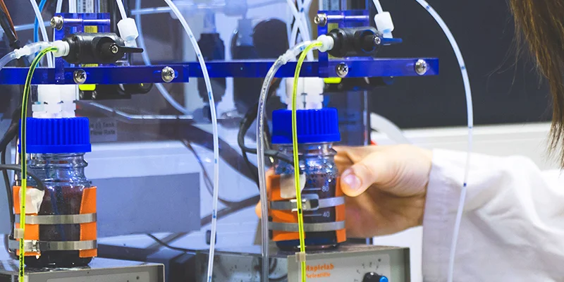 El electrolizador desacoplado de hidrógeno sin membranas