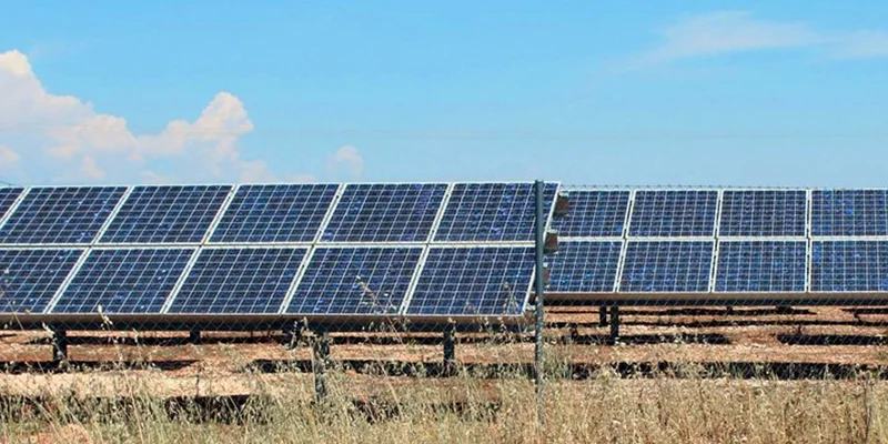 La producción de hidrógeno verde con paneles solares
